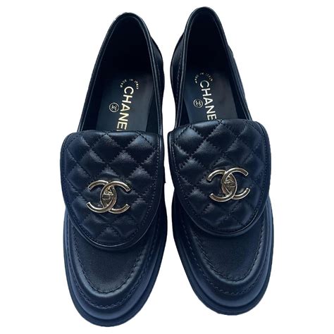 mocasin chanel